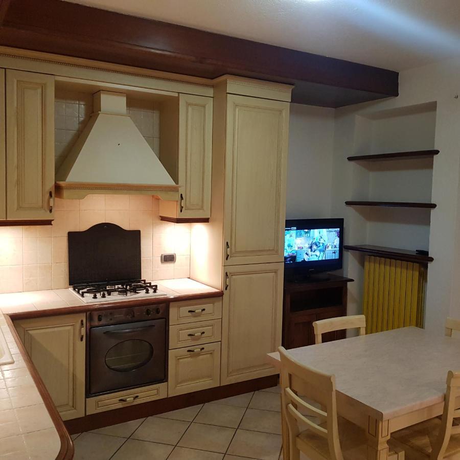 Via Sacco Apartment Aosta Luaran gambar